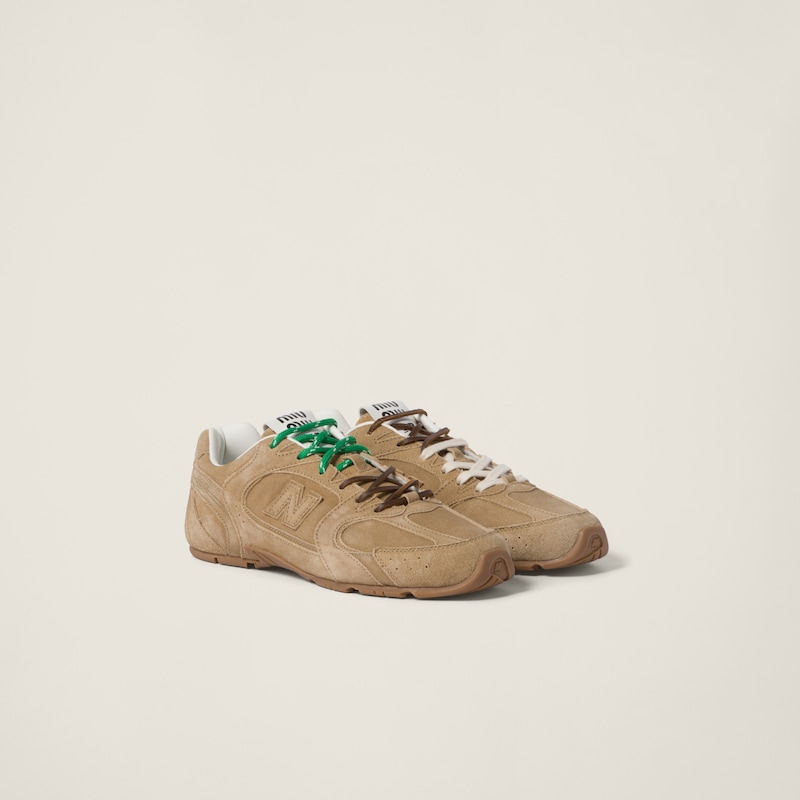 New Balance X Miu Miu 530 SL 麂皮拼網眼運動鞋